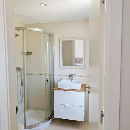 Casa Con Piscina Riosar Santiago Vakantiehuis Amés