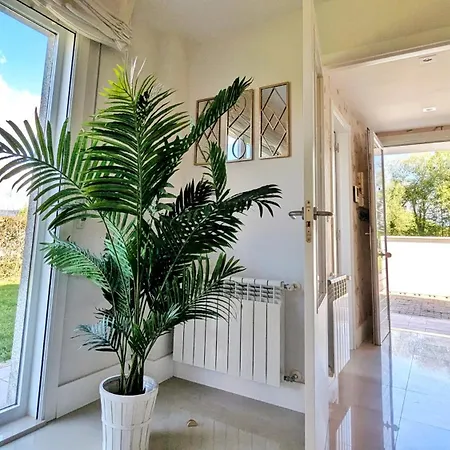 Casa Con Piscina Riosar Santiago Holiday home *
