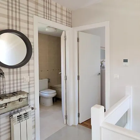 Casa Con Piscina Riosar Santiago Holiday home *