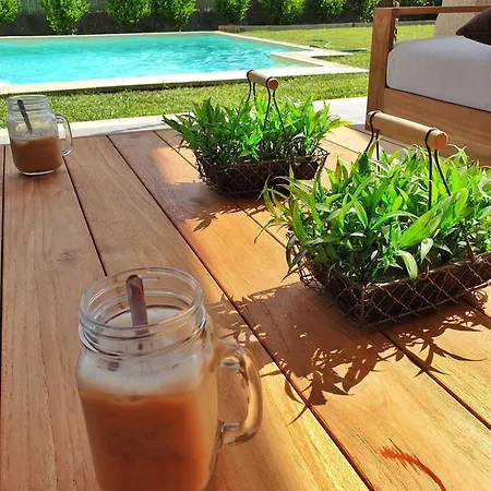 Casa Con Piscina Riosar Santiago Vakantiehuis *