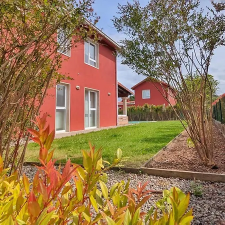 Дом отдыха Casa Con Piscina Riosar Santiago